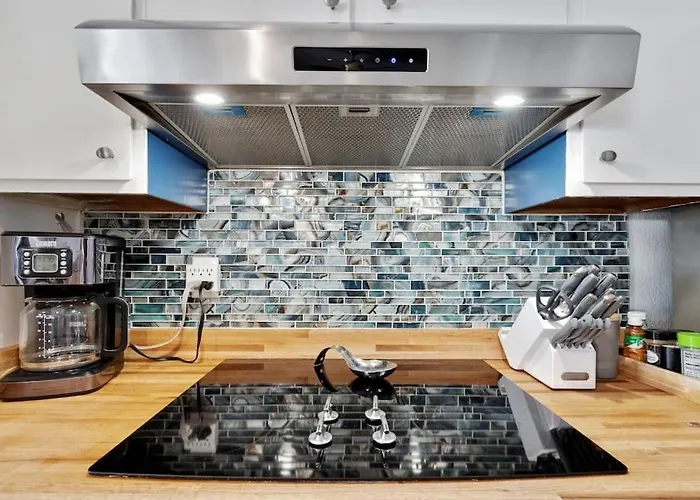 Apartment Vacation House! 6br, Free Heated Pool, Arcade & Hot Tub *